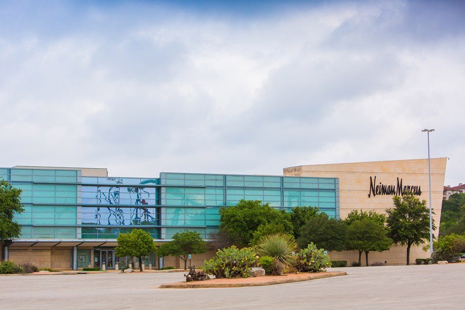 neiman marcus gucci store